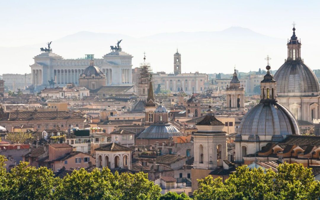 How To Explore The Oldest & Most Important Temple In Rome